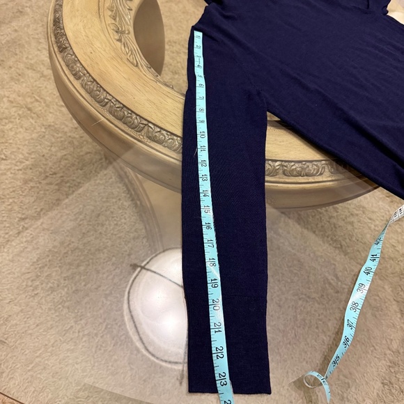 NWT Gap 100% Merino Wool Turtleneck Sweater Navy Blue S Minimalist Classic - Picture 9 of 11